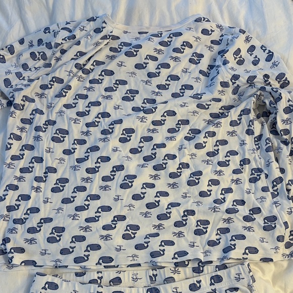 Roller Rabbit Moby Pajamas - Picture 4 of 9